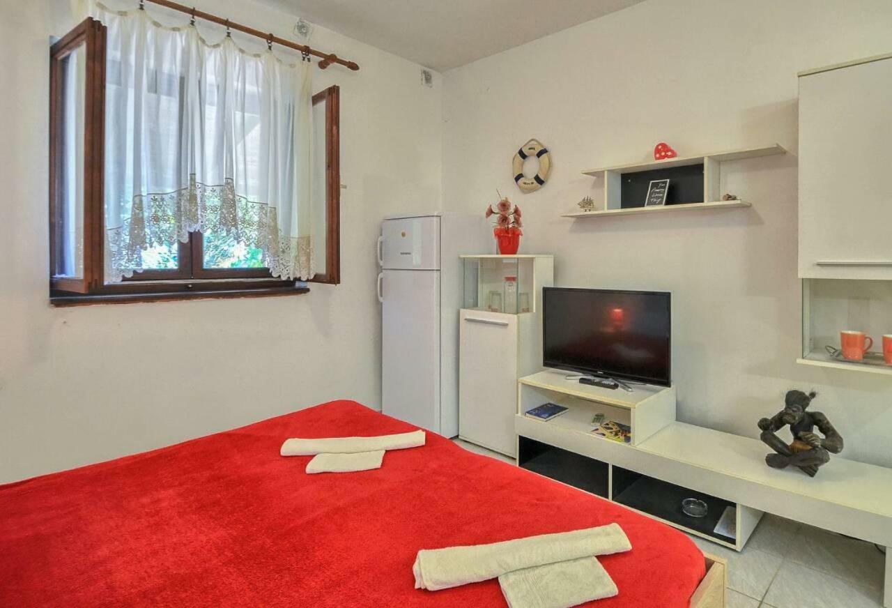 The Big Smile Apartments Pula Exterior photo